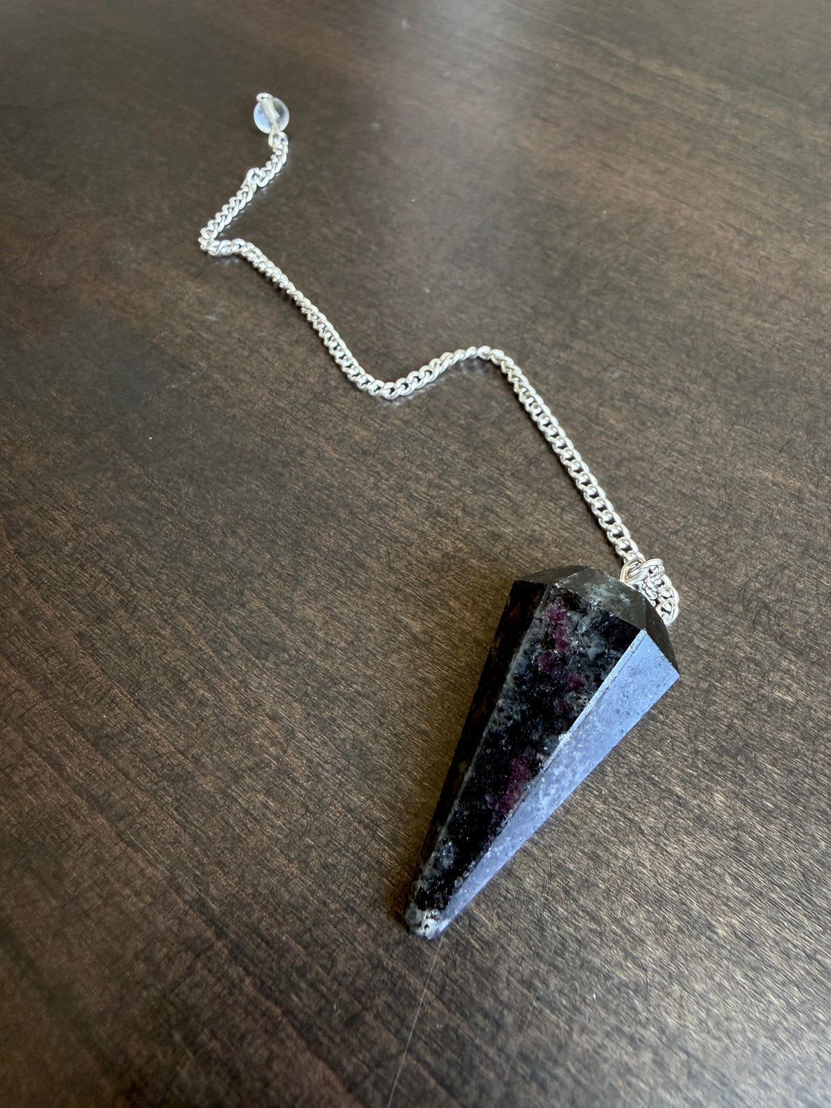 Ruby Spinel Pendulum